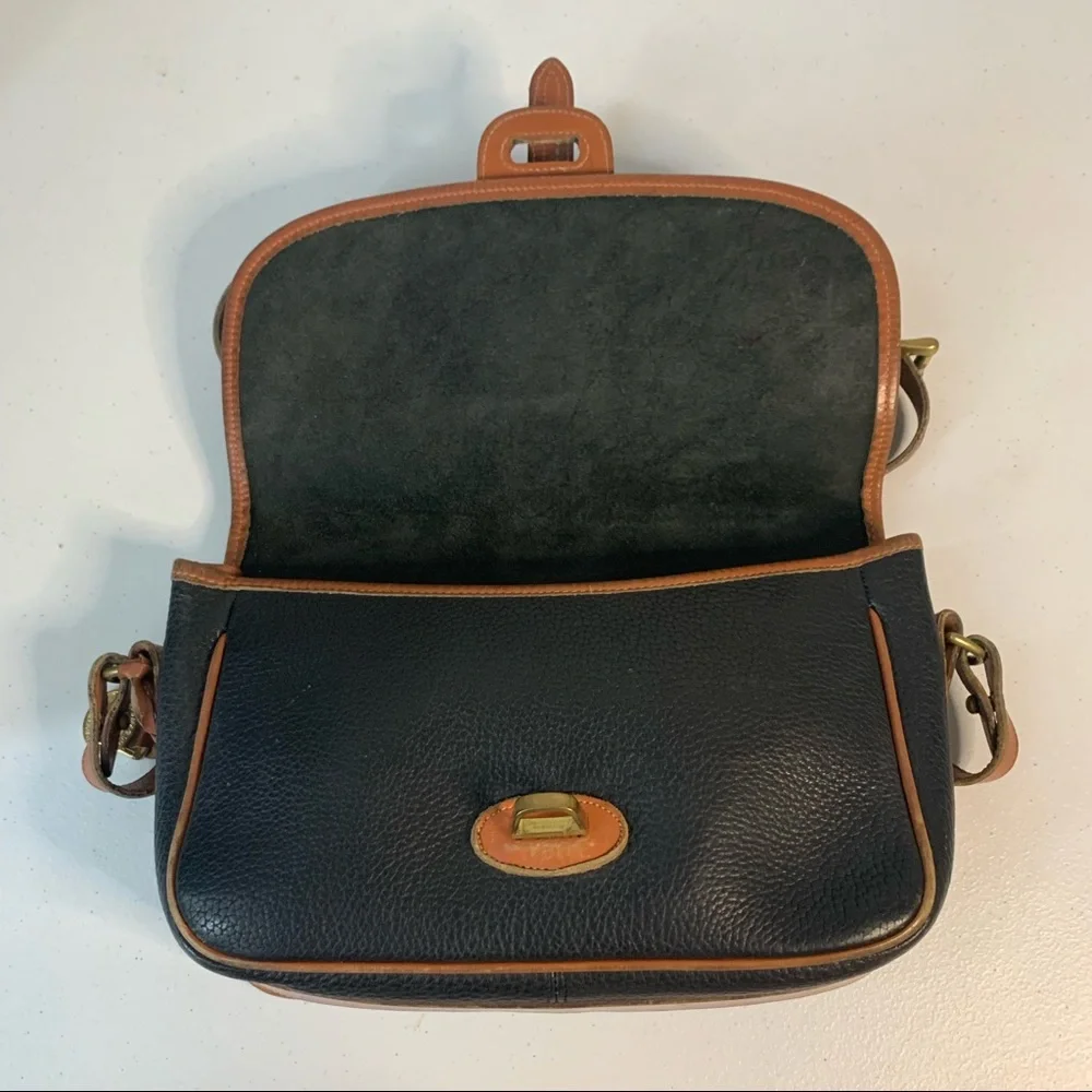 Dooney & Bourke Vintage All weather Leather Bag - Picture 10 of 15